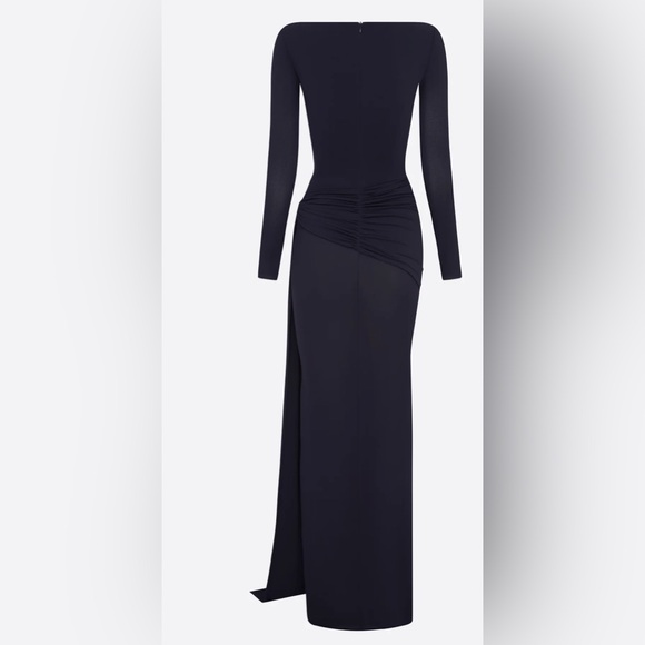 Elegant Black Long Sleeve Dress - Picture 3 of 10